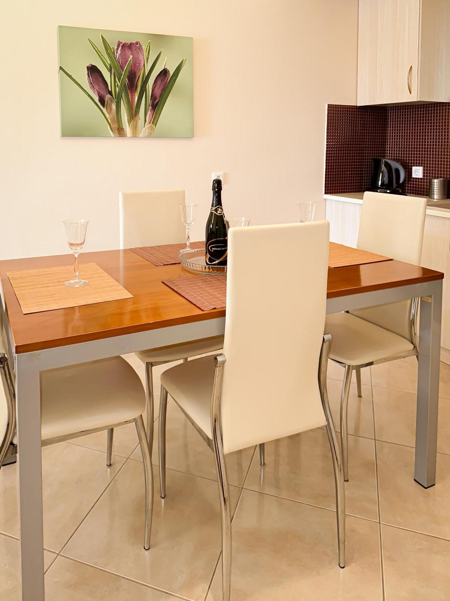 Sun N' Salt II Apartment تولو المظهر الخارجي الصورة